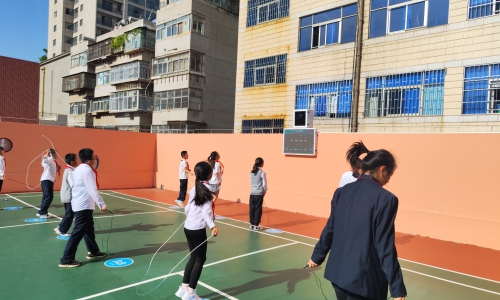 昆明市盘龙区拓东第一小学