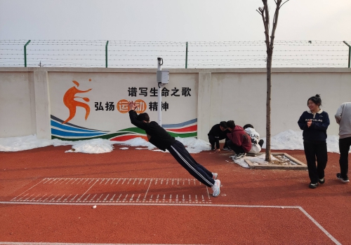 河北新乐市第四中学